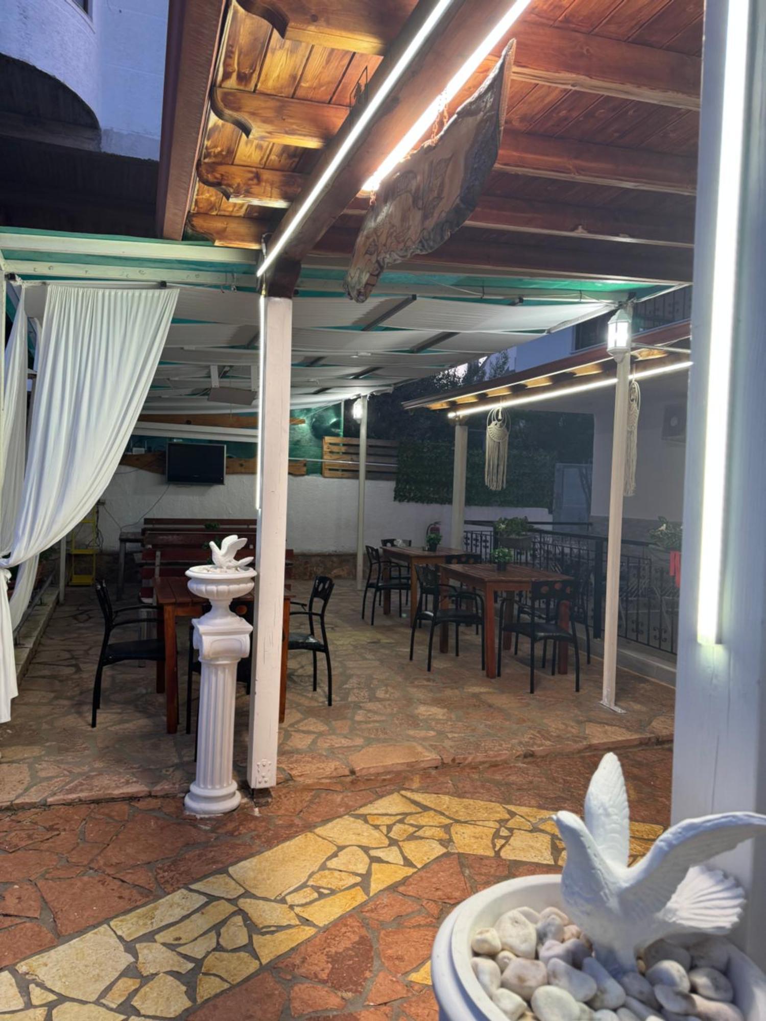 Cozy Veranda Kristian - Free Parking Ksamil Esterno foto